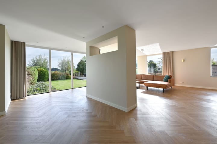 Foto 5 van Merelslag 70