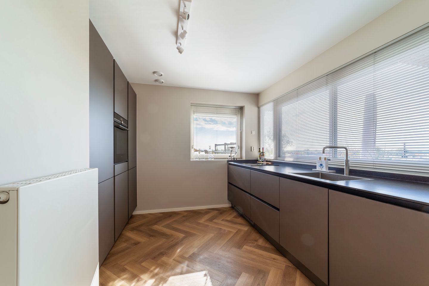 Foto 20 van Van Egmondlaan 59