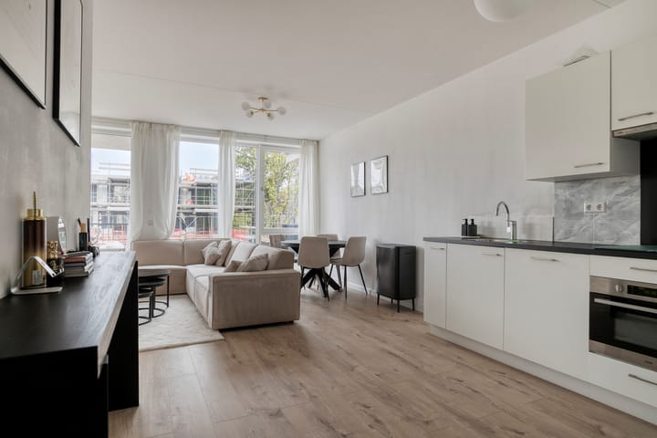 Photo 3 of Adolphine Kokplein 11