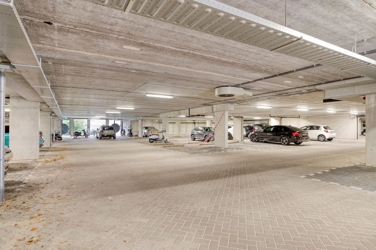 Foto 19 van Adolphine Kokplein 11