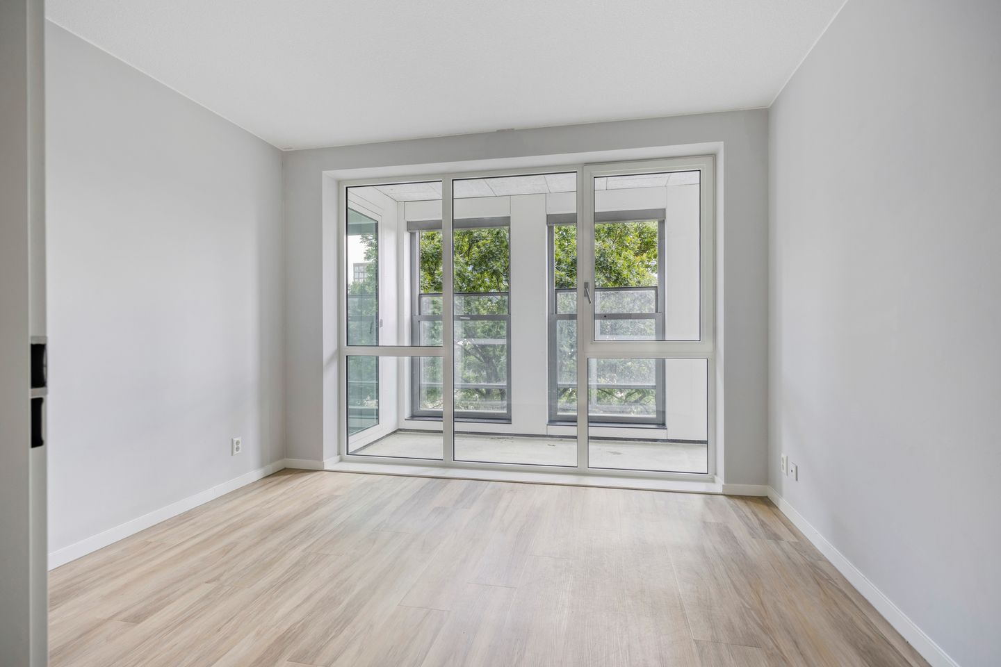 Foto 5 van Mangoweg 193