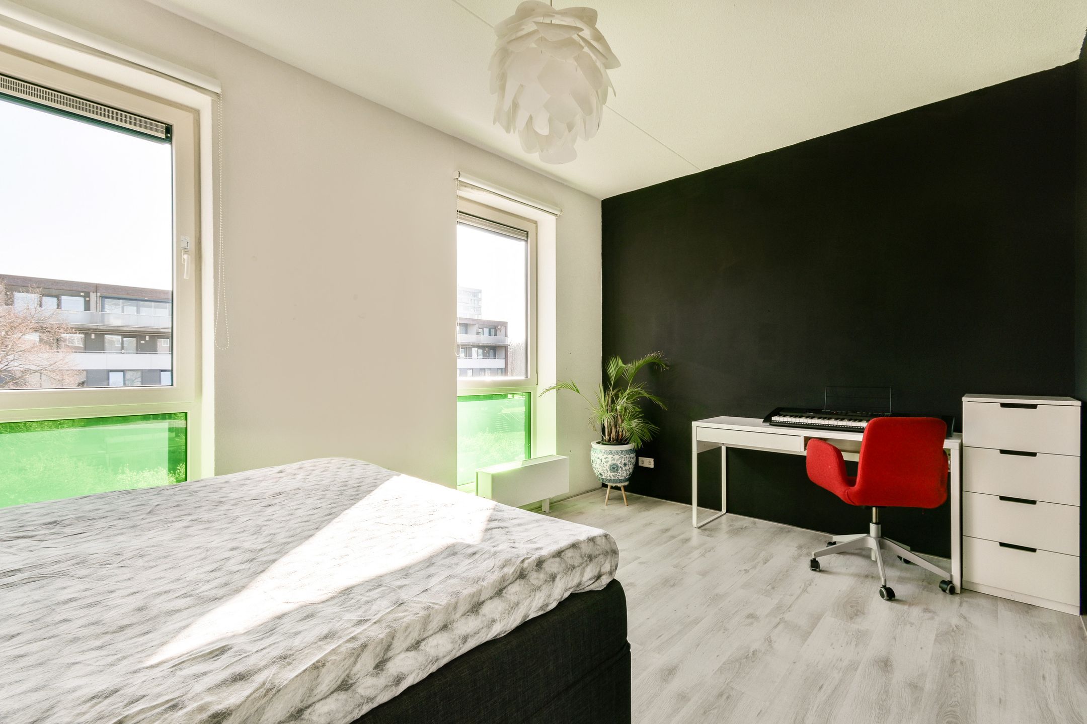 Photo 18 of Bart Poesiatstraat 23