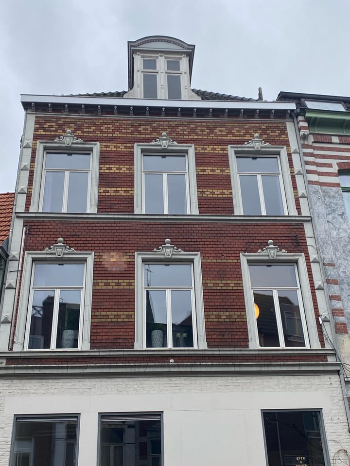 Foto 3 van Parade 24-B