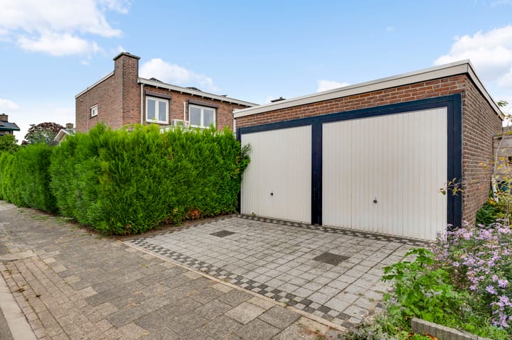 Foto 19 van Meidoornlaan 22