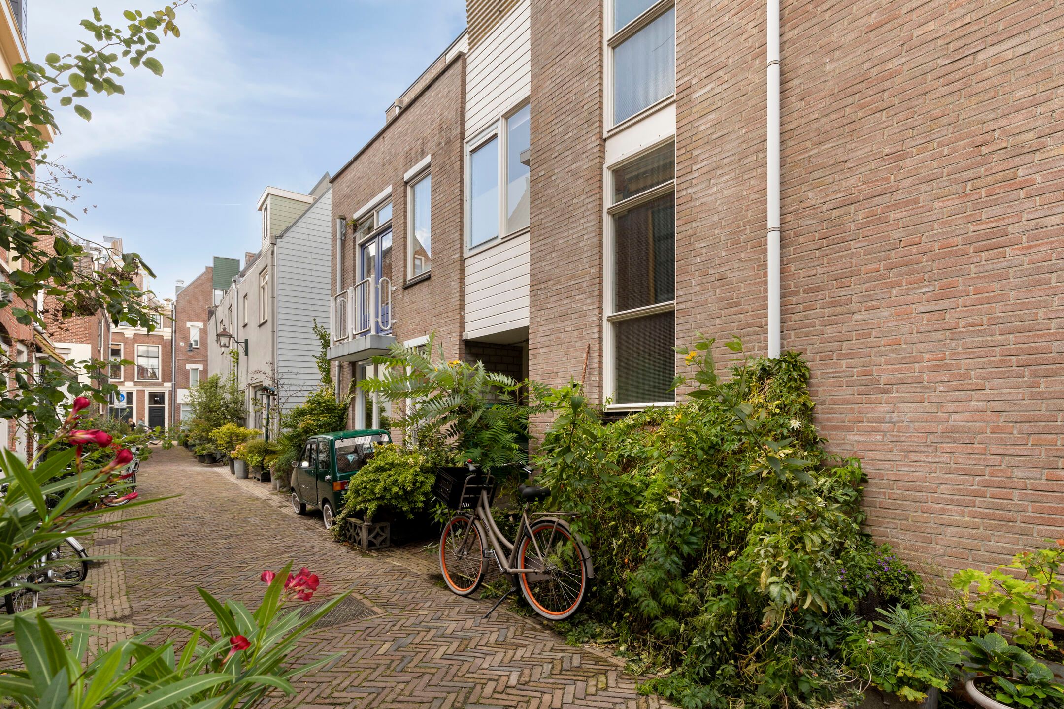 Photo 36 of Lange Hofstraat 7