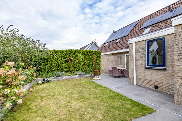 Foto 59 van Uiver 10