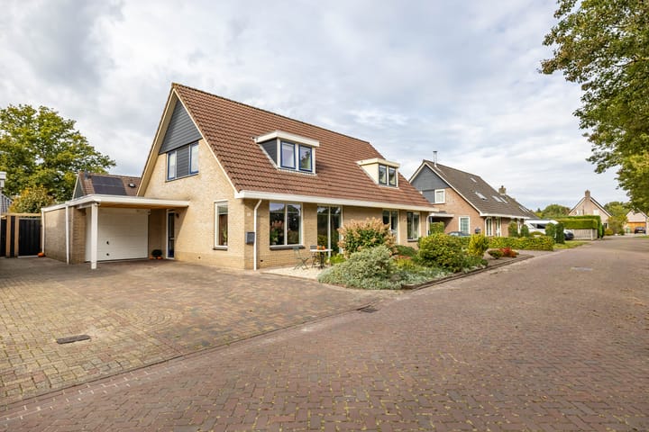 Foto 62 van Uiver 10