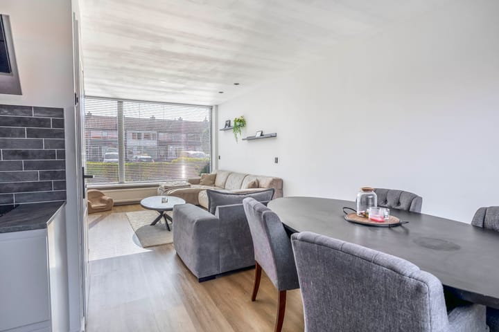 Foto 11 van van der Fuyckstraat 84