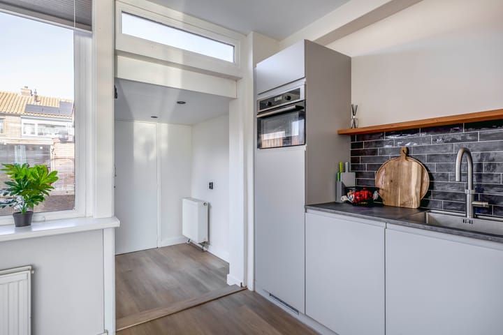 Foto 17 van van der Fuyckstraat 84