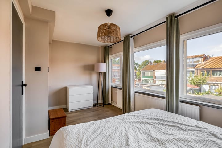 Foto 22 van van der Fuyckstraat 84