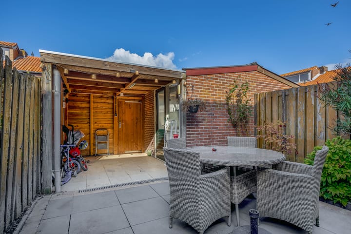 Foto 32 van van der Fuyckstraat 84