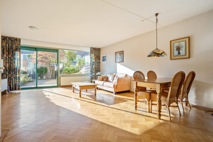 Photo 3 of Albast 16