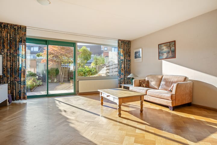 Photo 4 of Albast 16