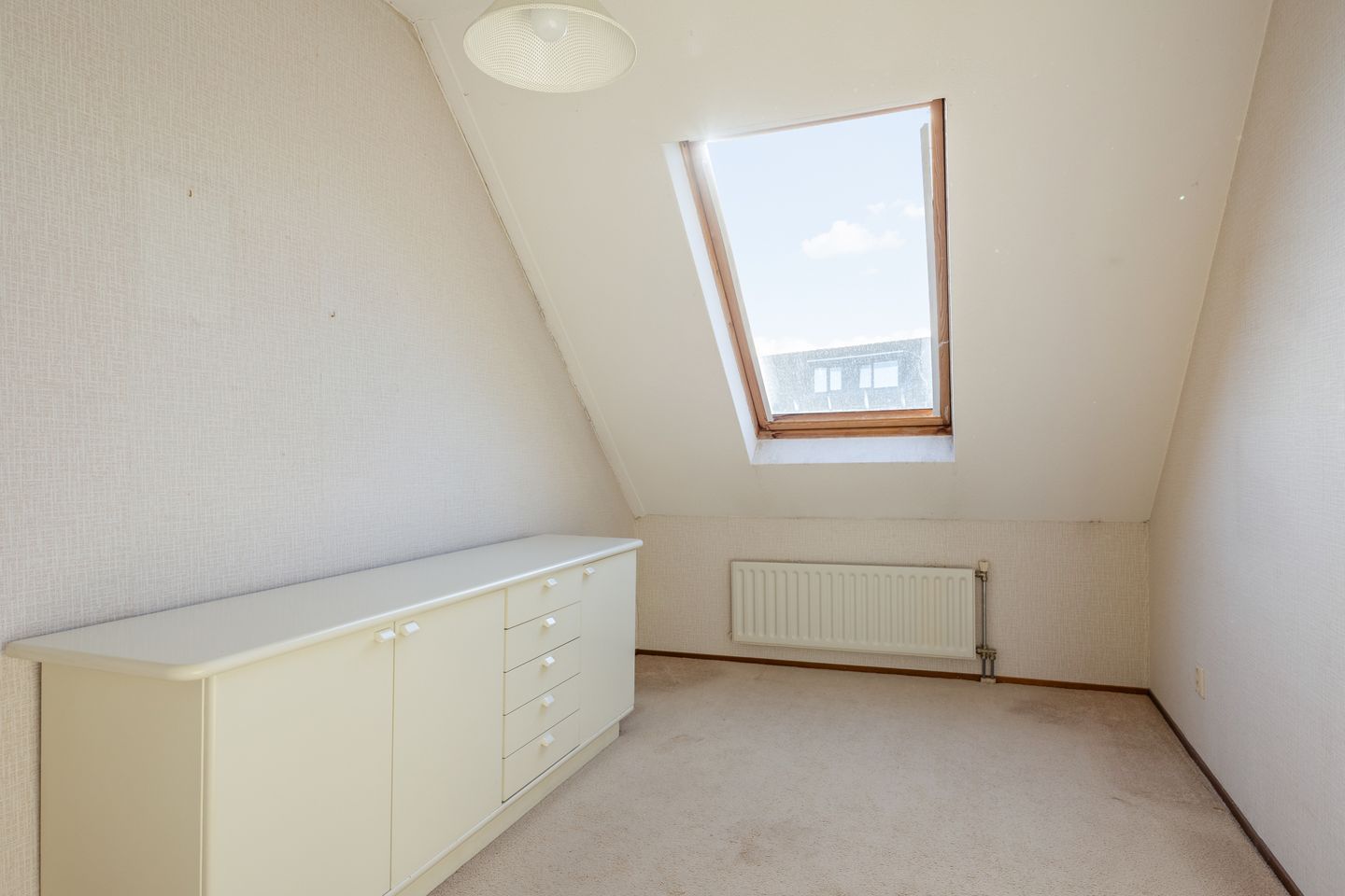 Photo 14 of Albast 16