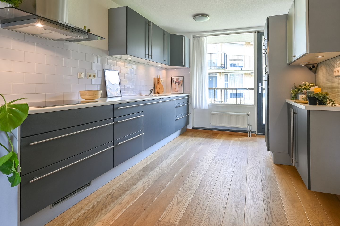 Photo 10 of Dokter De Liefdestraat 65