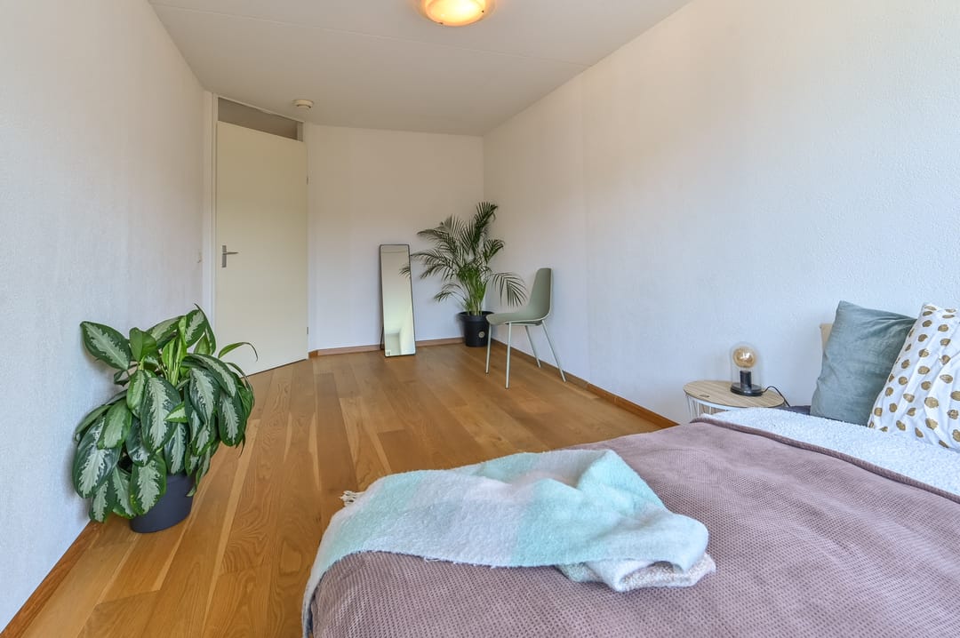 Photo 13 of Dokter De Liefdestraat 65