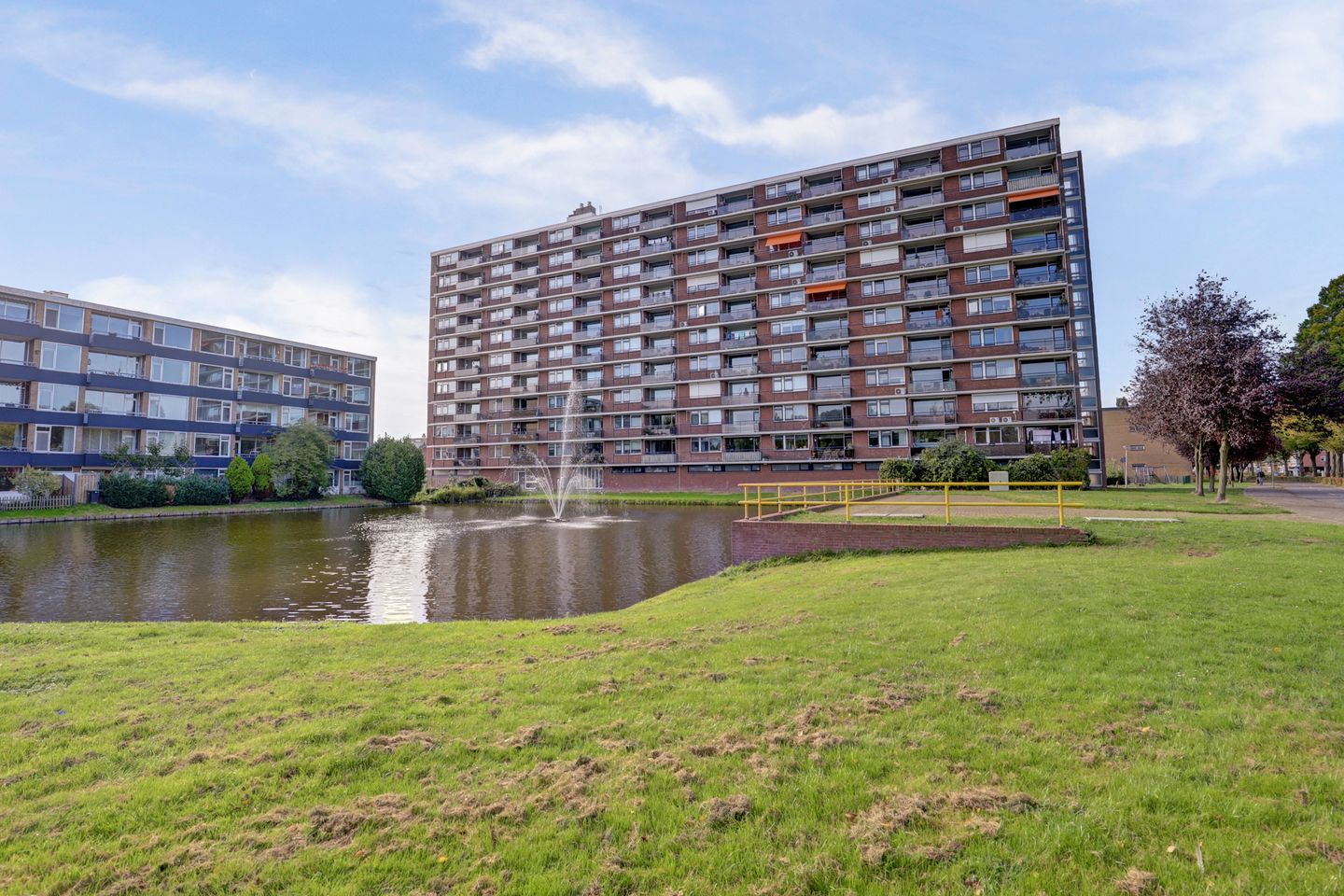 Photo 1 of Roosstraat 54