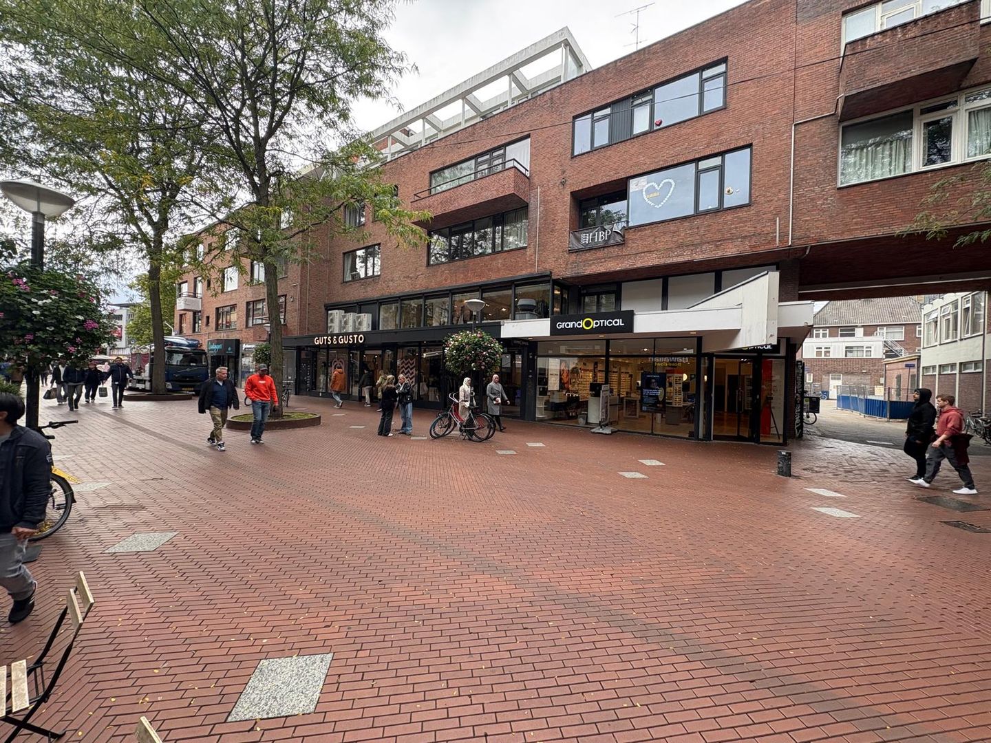 Bekijk foto 2 van Hermanus Boexstraat 38