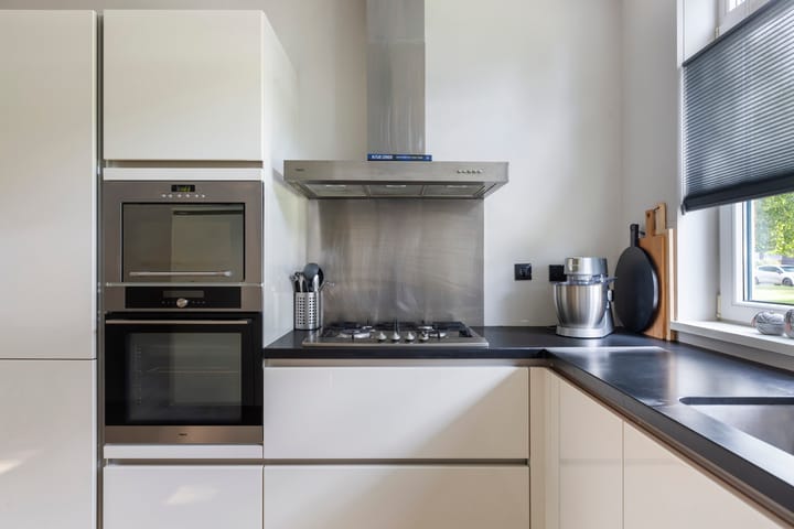 Photo 17 of Lichtboei 44