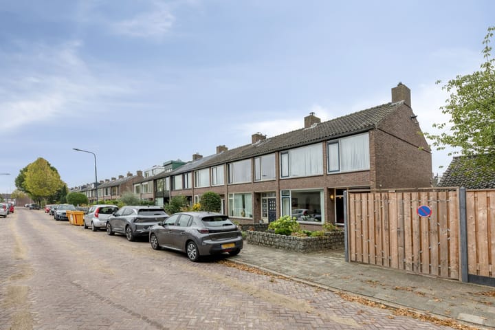 Foto 27 van Laurierstraat 65