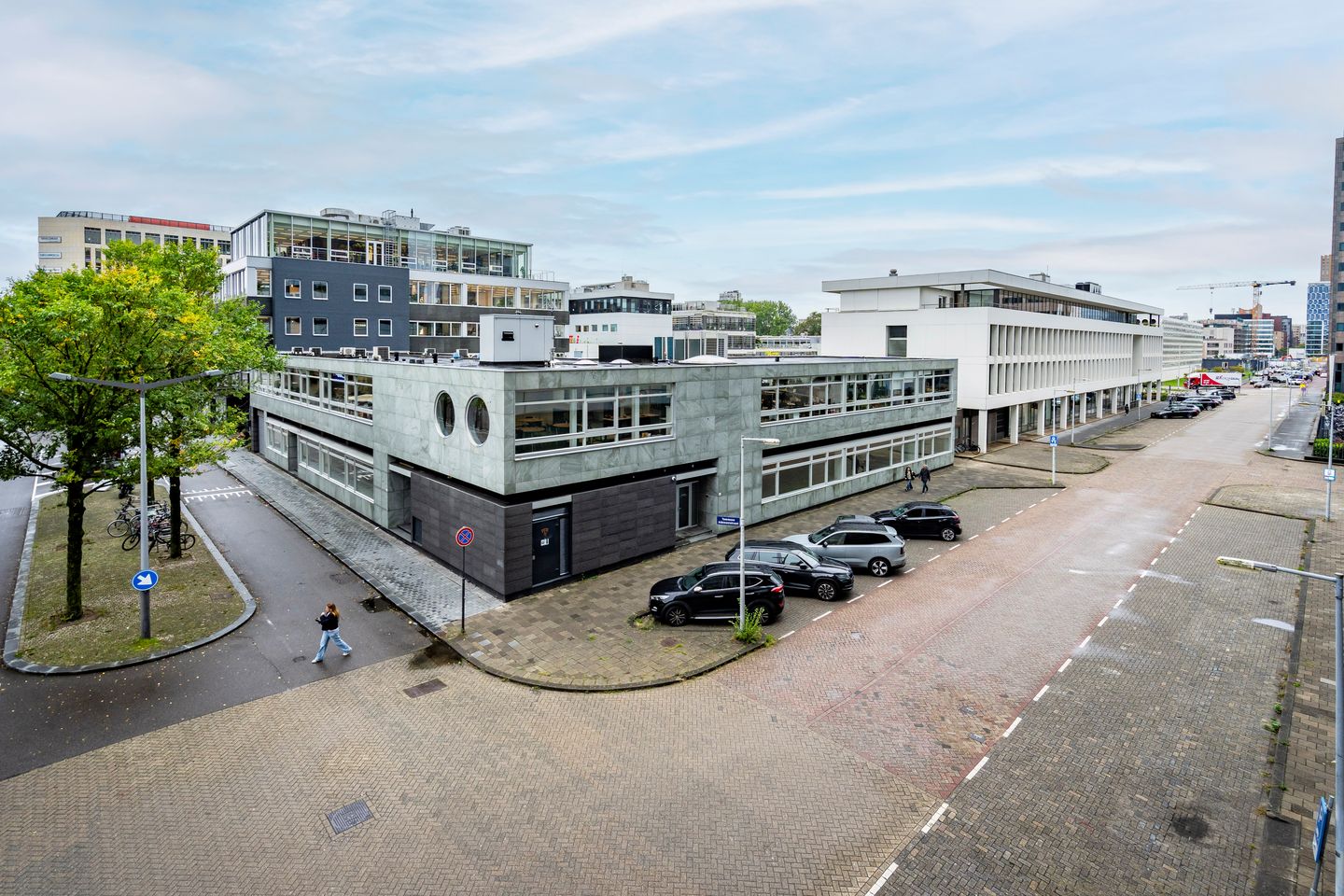 View photo 2 of Tommaso Albinonistraat 9
