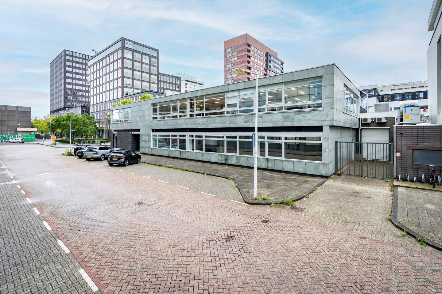 View photo 3 of Tommaso Albinonistraat 9