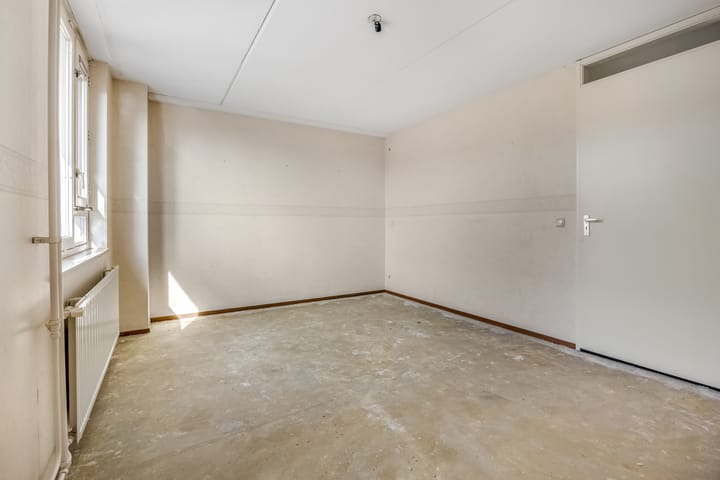 Photo 11 of de Savornin Lohmanstraat 34