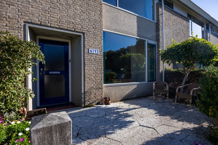 Foto 2 van Weezenhof 6753