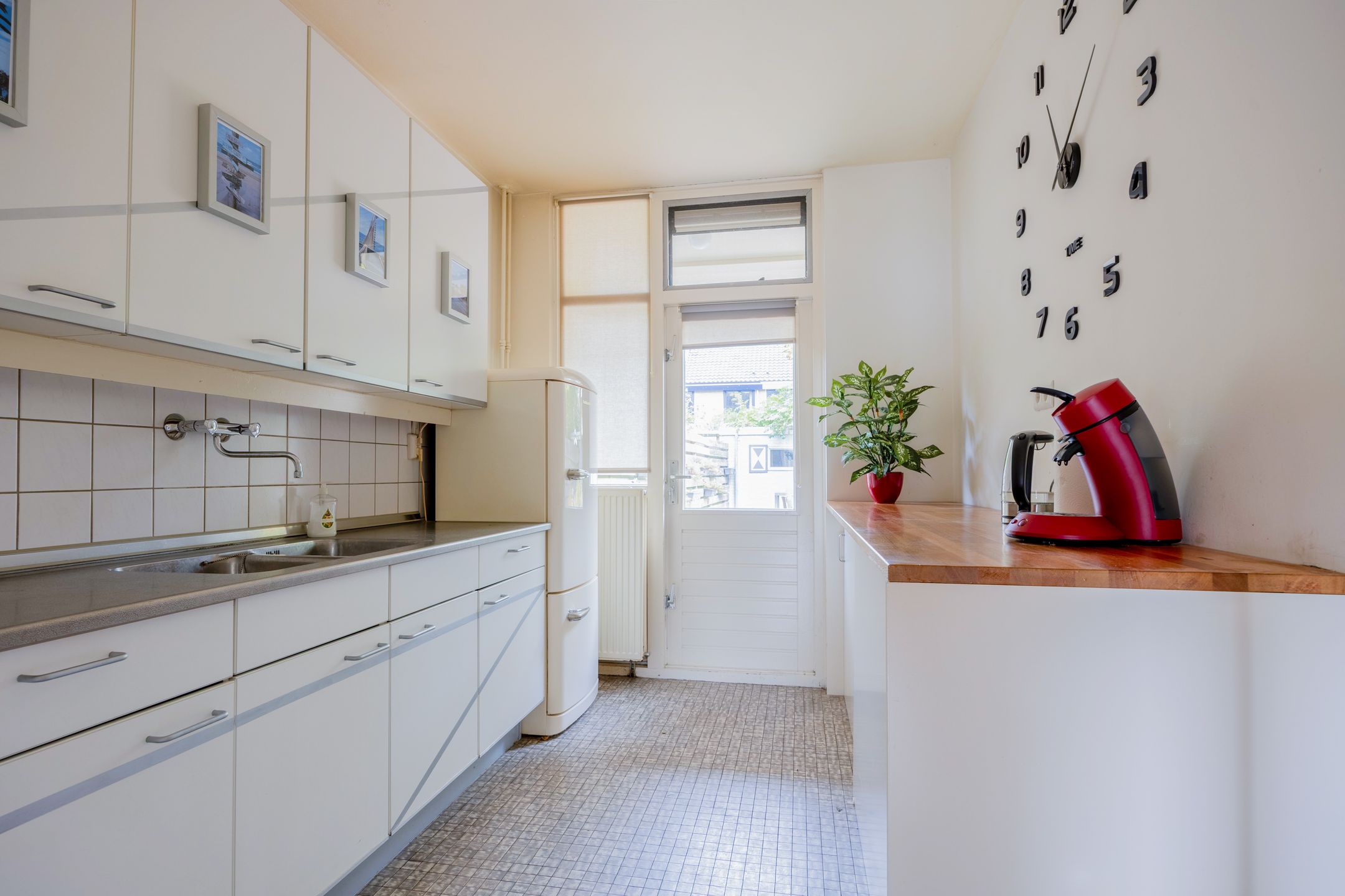 Foto 12 van Weezenhof 6753