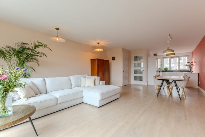 Photo 6 of Poortwachter 138