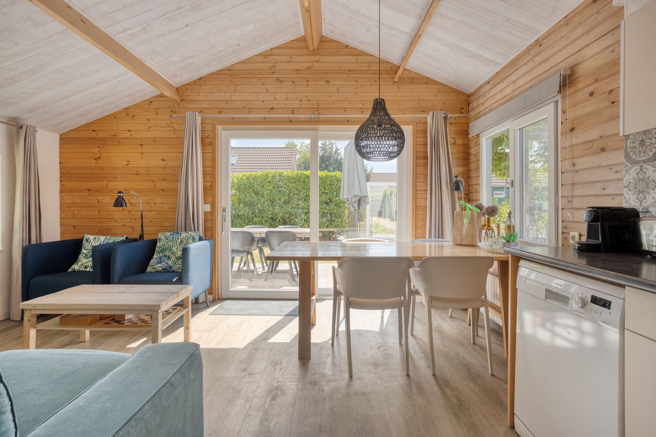 2-bedroom freehold villa in Oostkapelle — photo 3 of 5