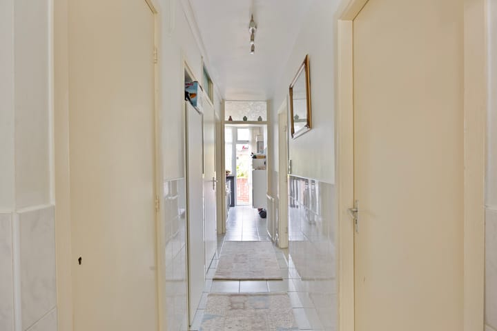 Foto 10 van De la Reyweg 533