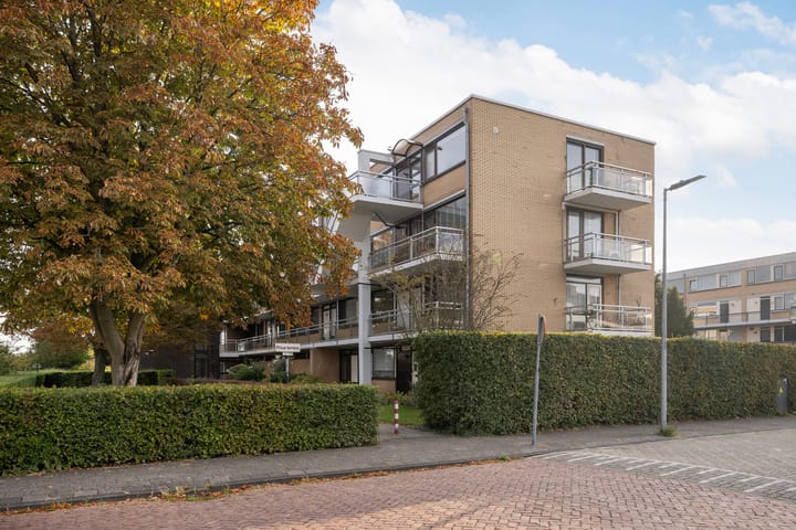 Foto 8 van Schollevaarstraat 108