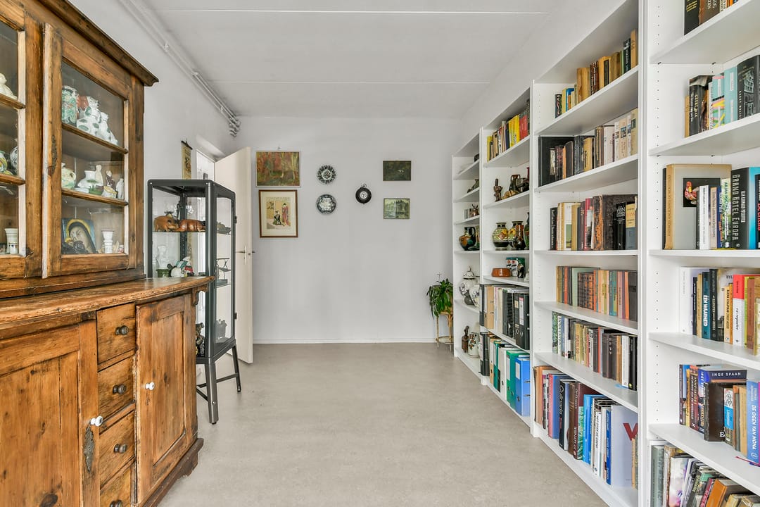 Foto 17 van Weegbreestraat 96