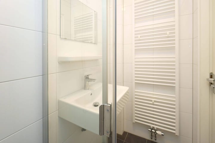 Foto 12 van Laan van Nieuw-Guinea 91