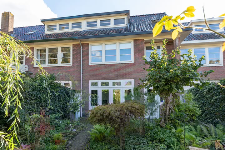 Foto 27 van Dr. P.J.H. Cuypersplein 25