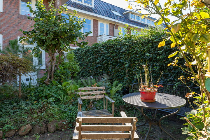 Foto 28 van Dr. P.J.H. Cuypersplein 25