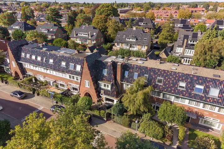 Foto 31 van Dr. P.J.H. Cuypersplein 25