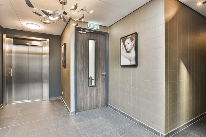 Foto 24 van Molenweg 16-C