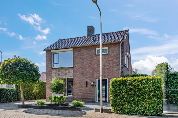 Foto 41 van Hofsteestraat 13