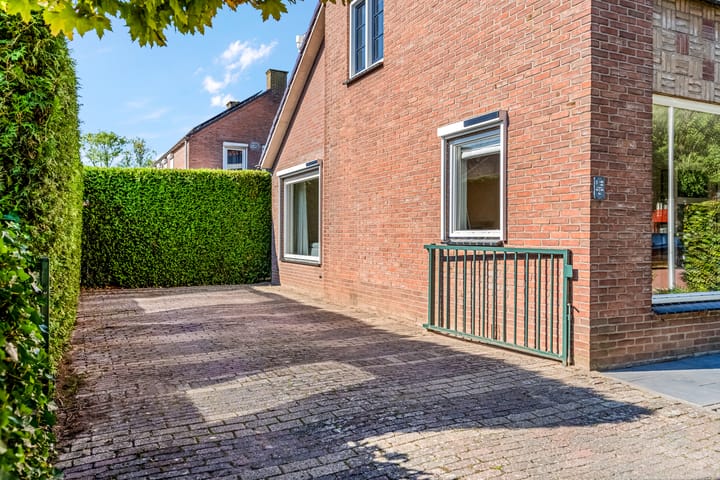 Foto 43 van Hofsteestraat 13