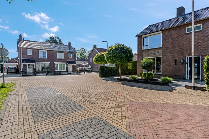 Foto 45 van Hofsteestraat 13