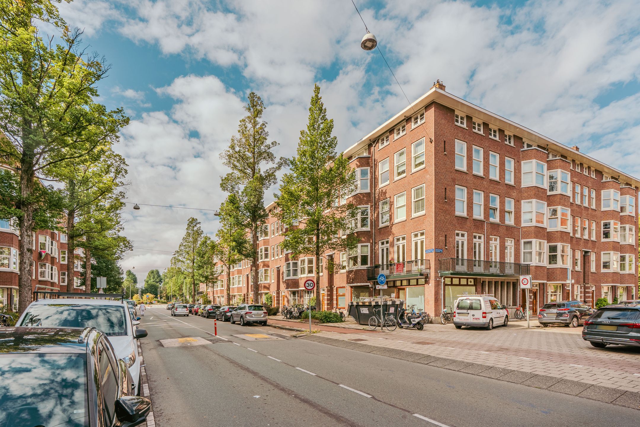 Foto 24 van Aalsmeerweg 100-2