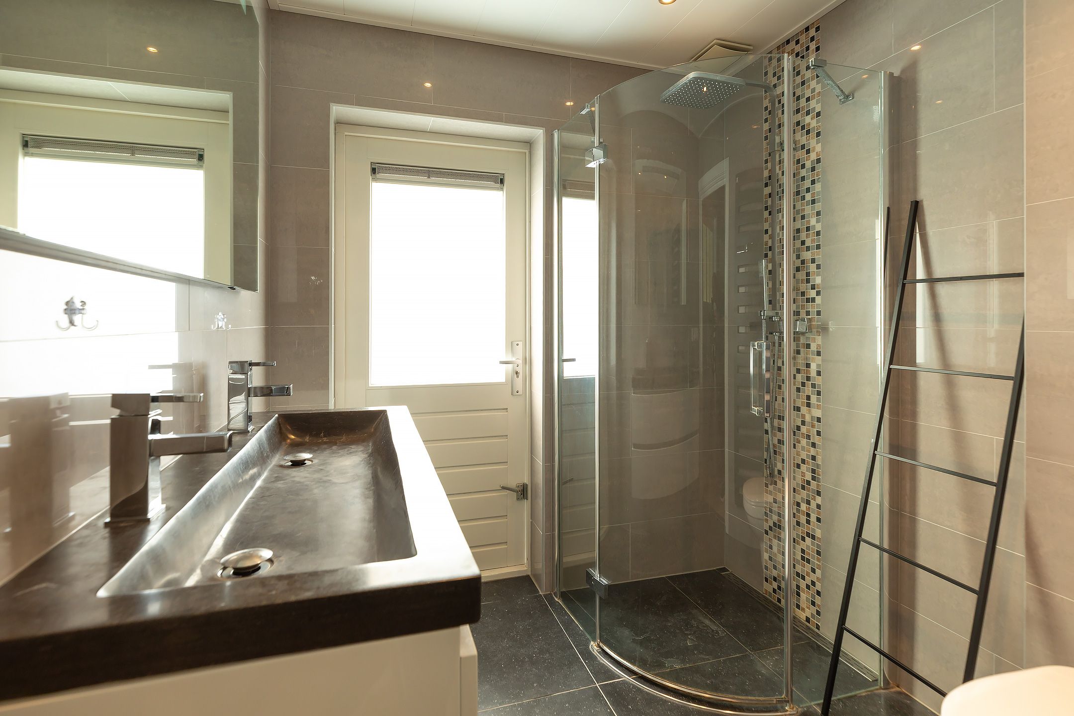 Foto 21 van Eemnesserweg 202