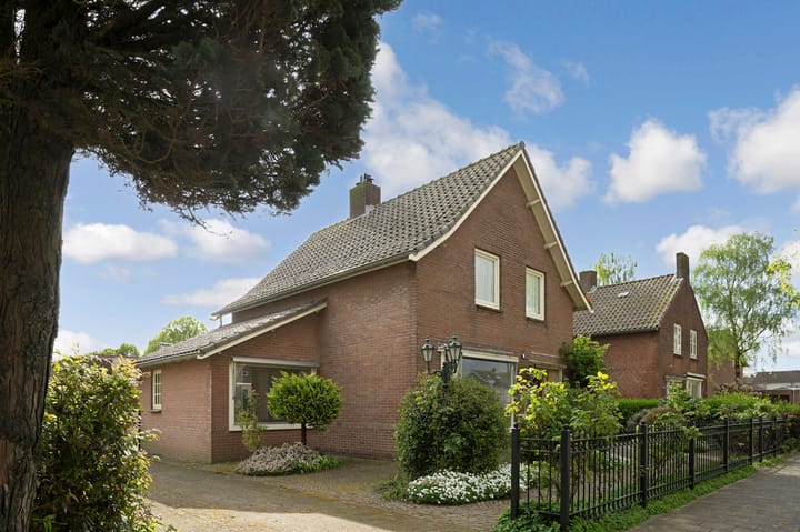 Foto 43 van Asterstraat 11