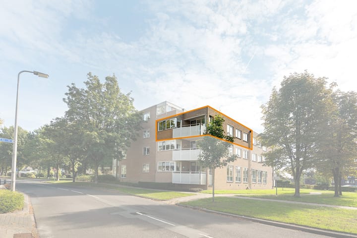 Photo 6 of Curiestraat 111