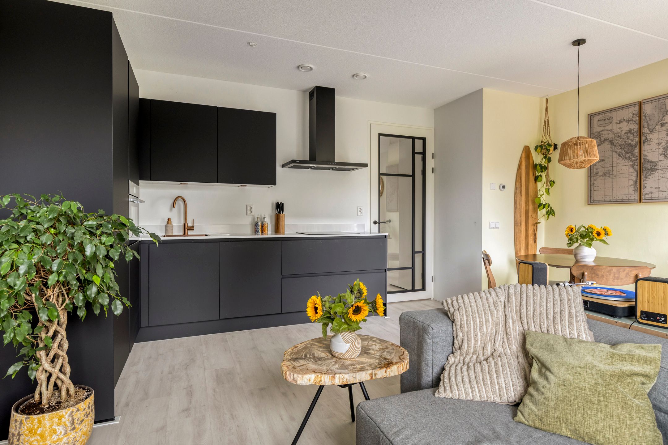 Foto 6 van Waardereiland 37