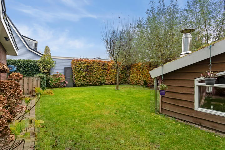 Photo 4 of Stippelzegge 3