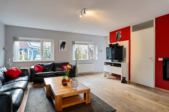 Photo 14 of Stippelzegge 3