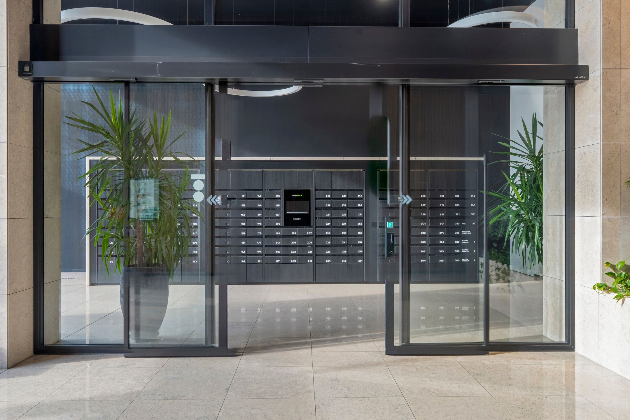 Photo 6 of Badhuiskade 303